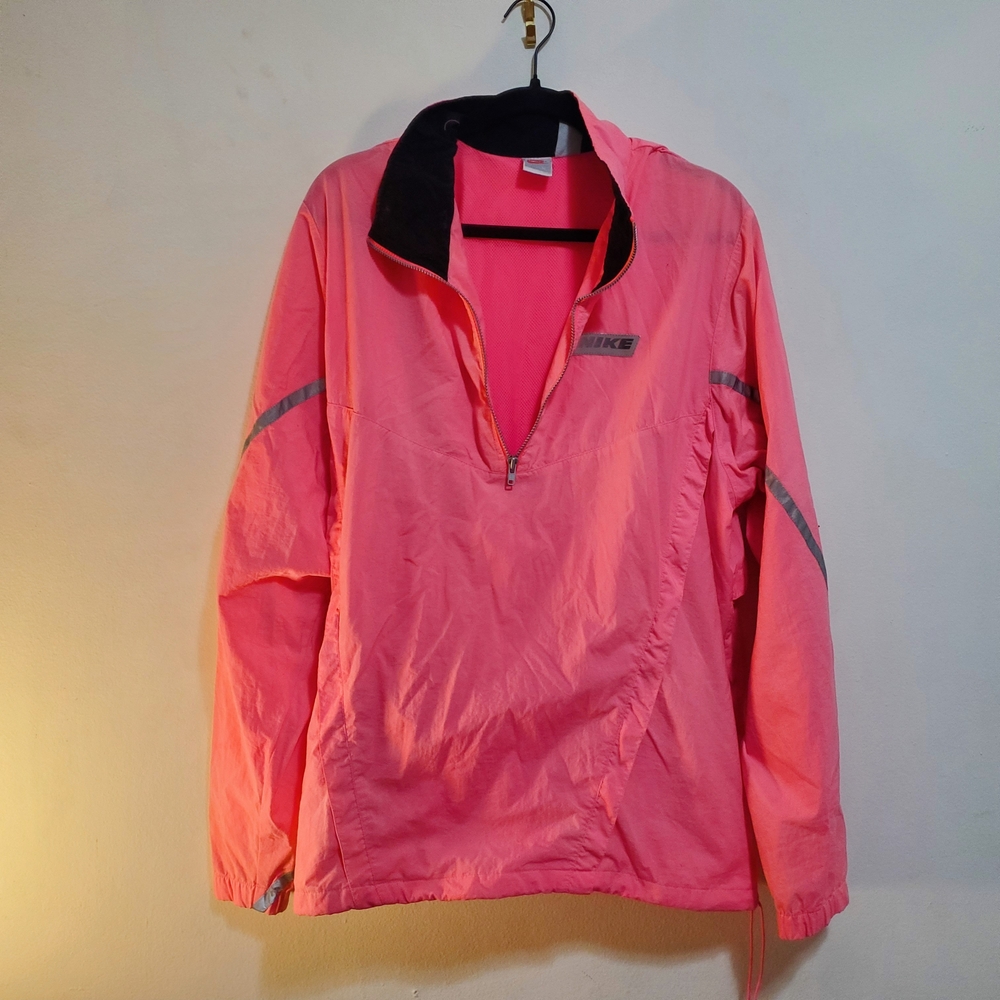 Nike Pink Jacket Lightweight Sporty Design